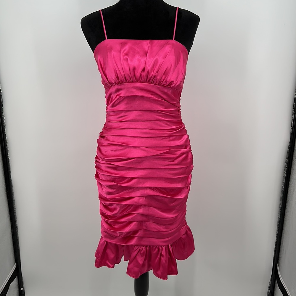 Cindy USA Dress vintage hot pink Rouched dress with straps with ruffle Small
